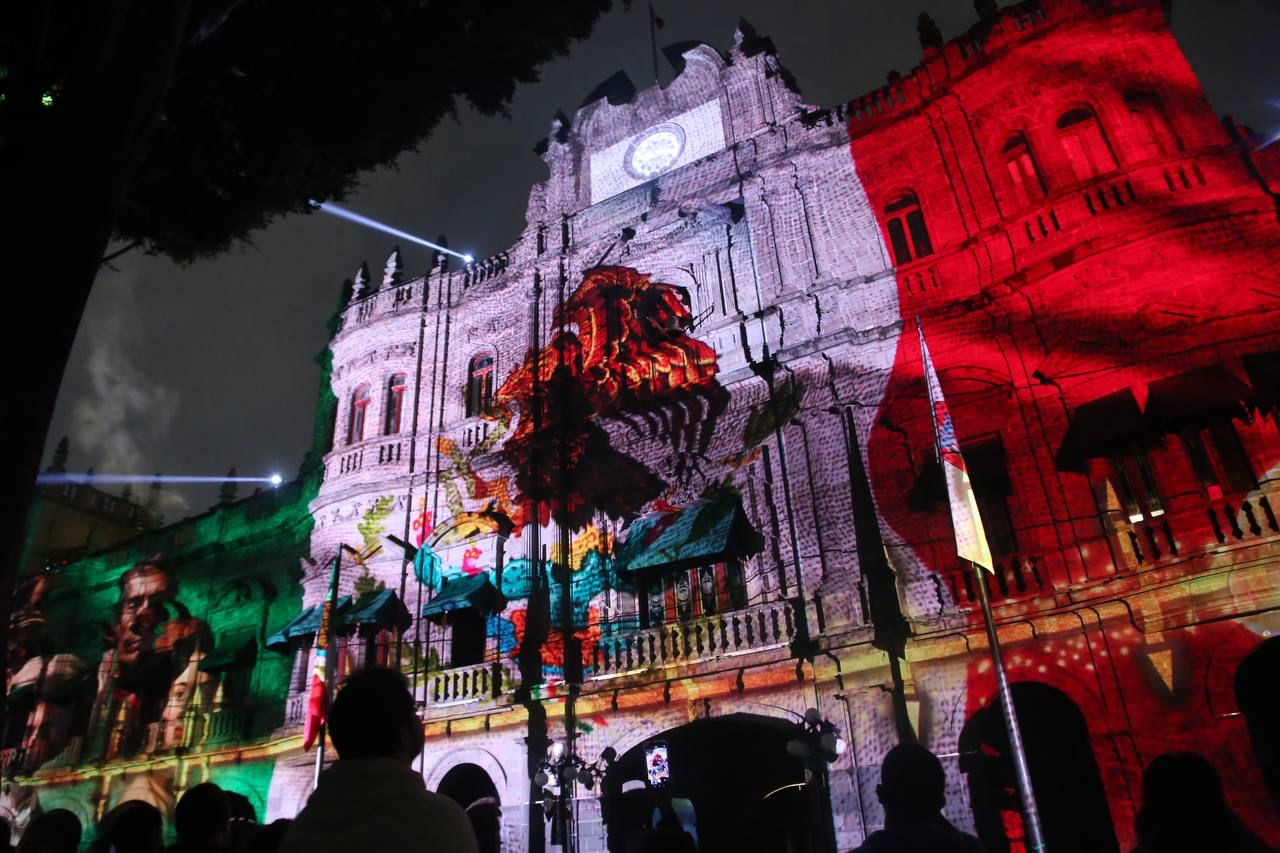 Inician proyecciones de videomapping - Inician Proyecciones De Videomapping Mexico Valentia Y Tradicion
